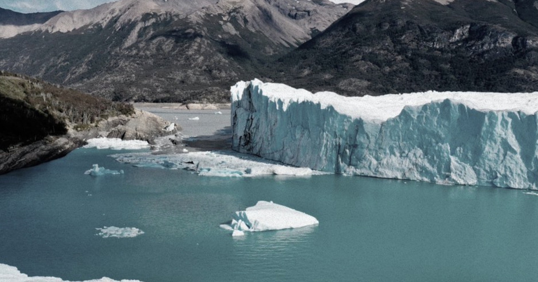 Presentaron una demanda colectiva para frenar la reforma de la Ley de Glaciares