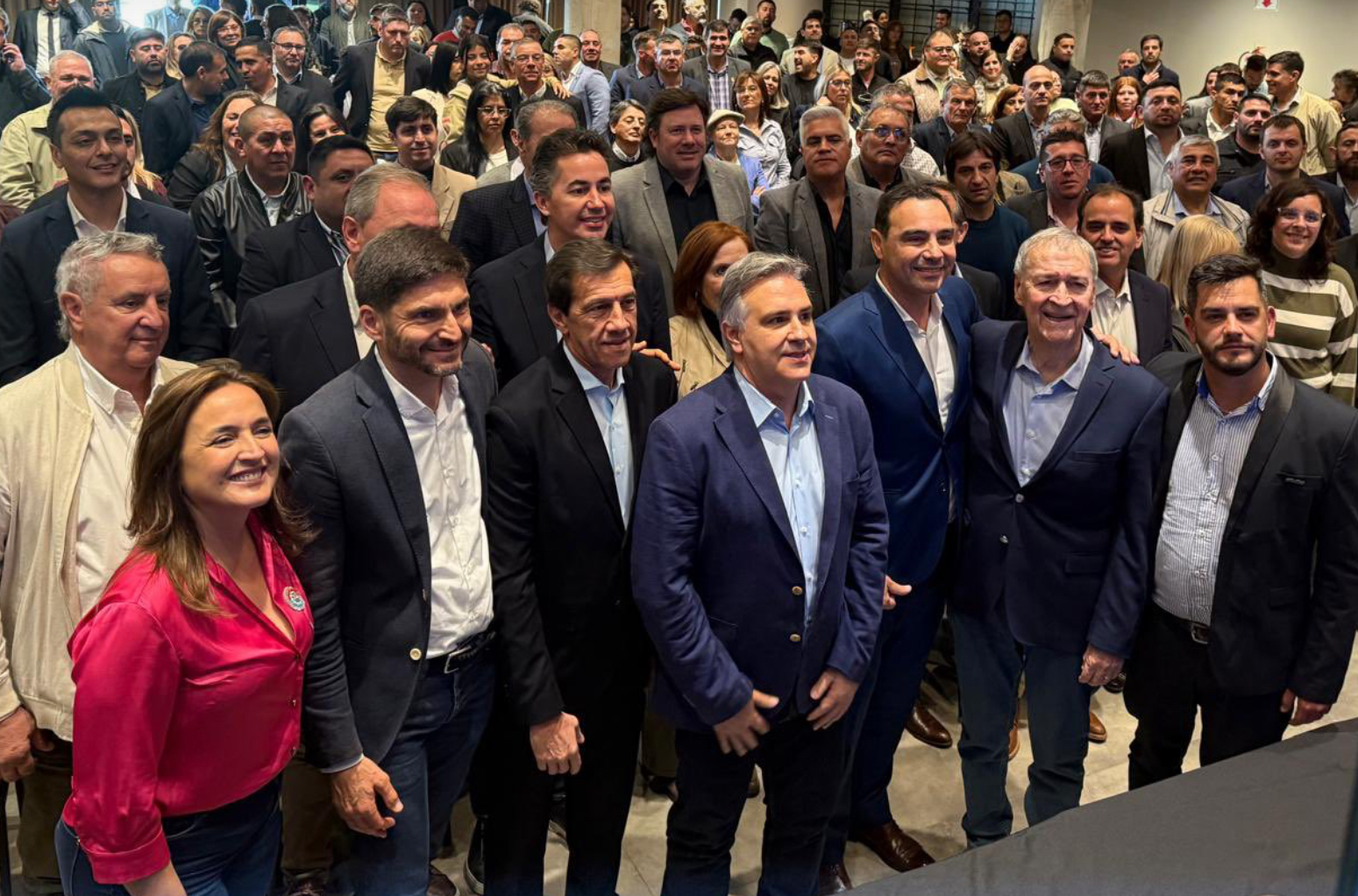 “Provincias Unidas” se lanzó con críticas a Milei
