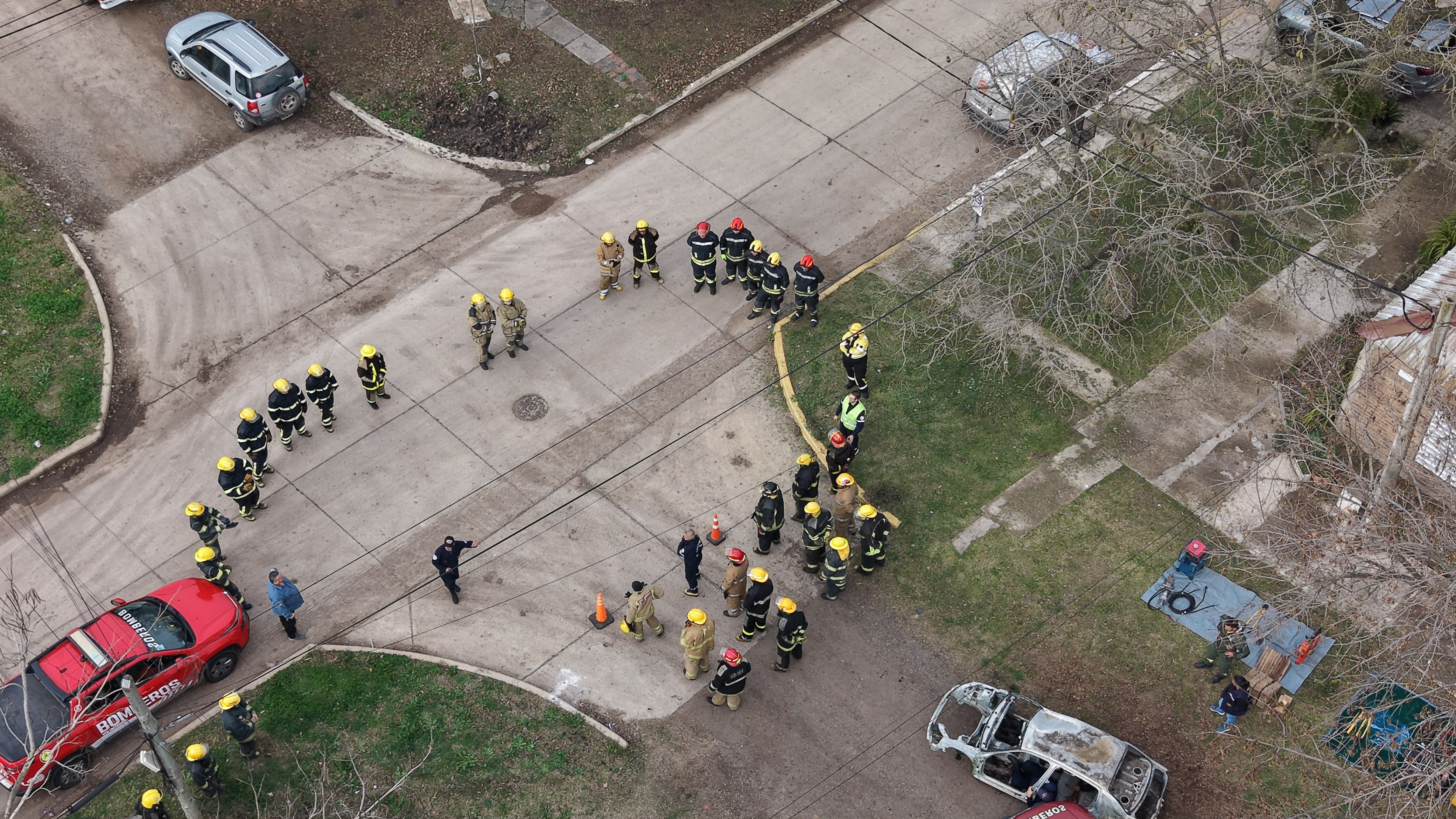 Bomberos recibieron intensa jornada de capacitación en Rescate Vehicular