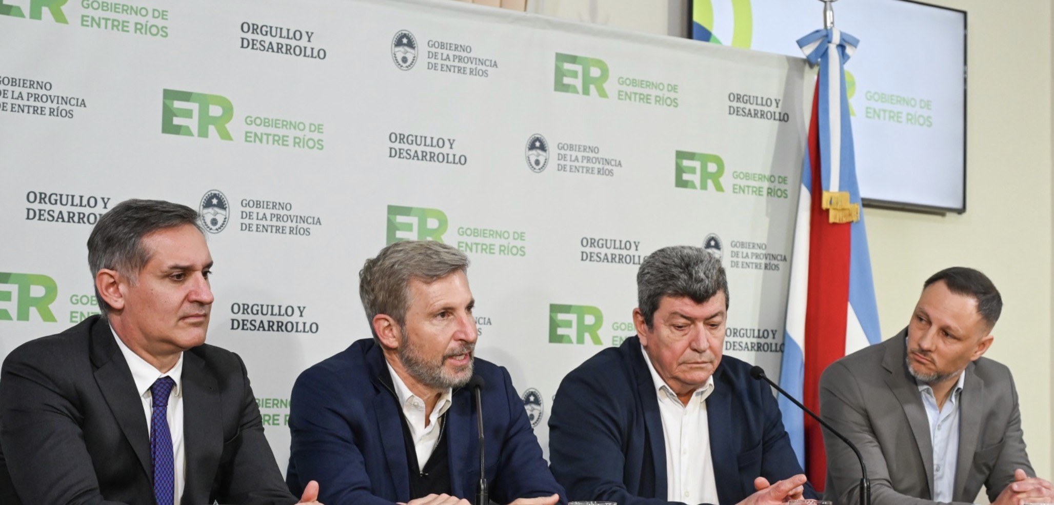 Presentaron plan que facilitará el acceso a la vivienda a empleados públicos