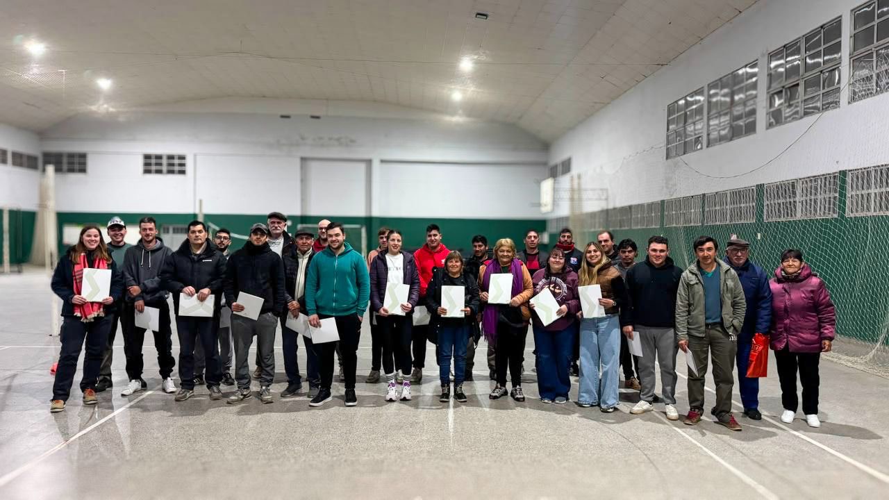 Adjudican a vecinos 27 lotes municipales con financiación accesible