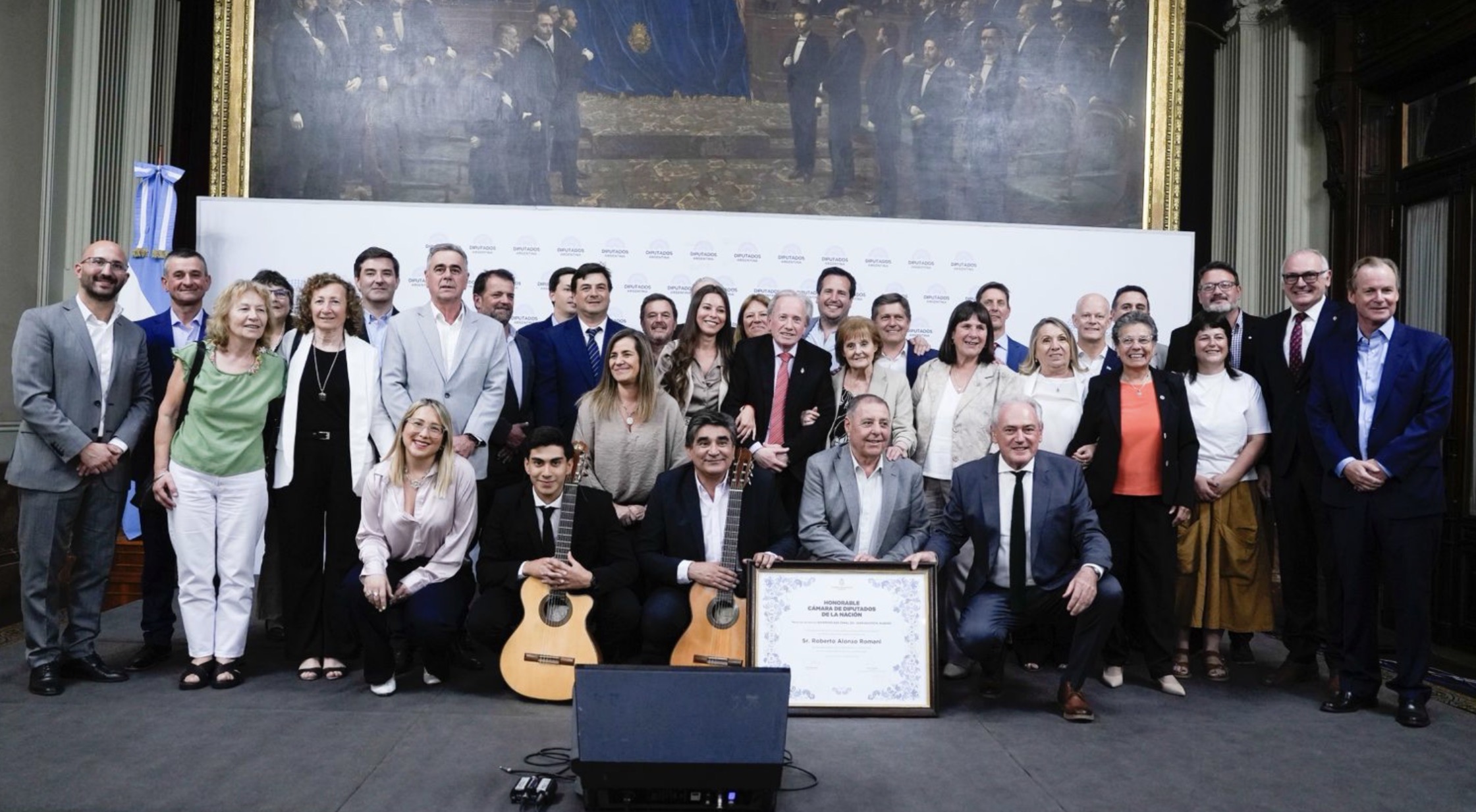 Roberto Romani recibió una distinción en el Congreso de la Nación