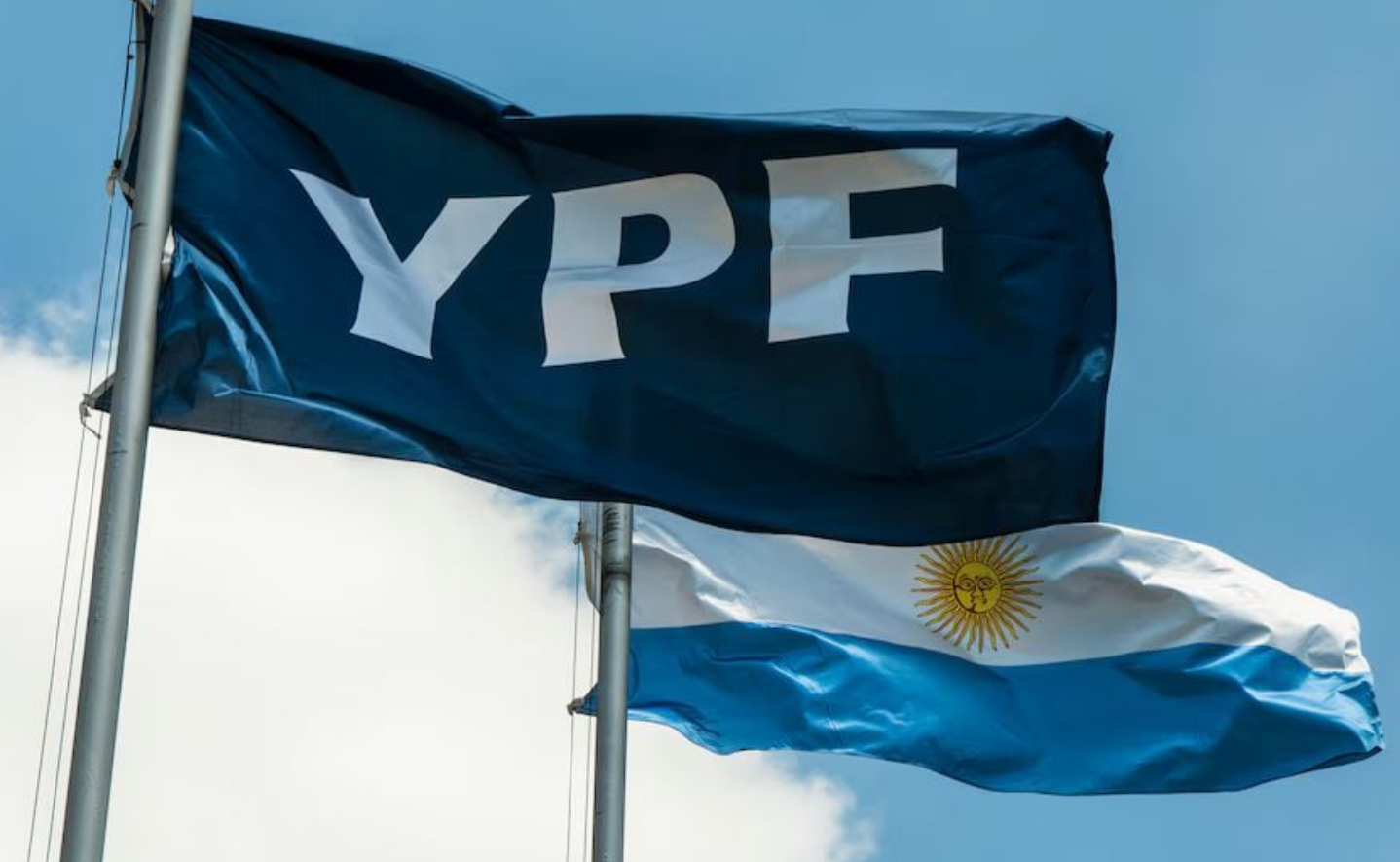 Argentina consiguió fallo favorable en demanda por expropiación de YPF