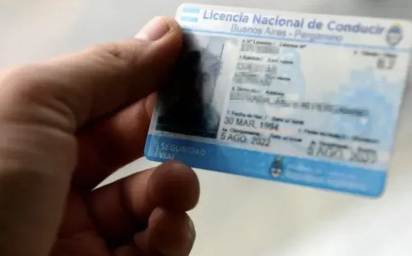 La licencia de conducir suma un requisito obligatorio