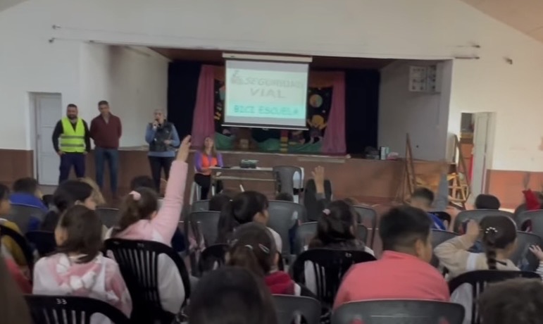 Comenzaron las charlas de seguridad vial en las Escuelas 