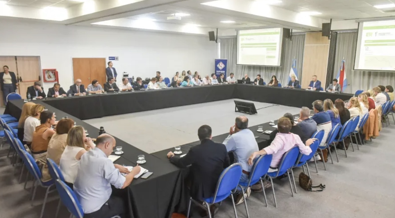 El Gobernador dialogó con legisladores provinciales sobre la reforma previsional