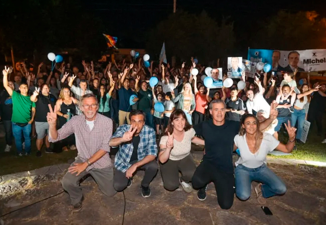 Fuerza Entre Ríos cerró su campaña en Gualeguaychú con una caminata