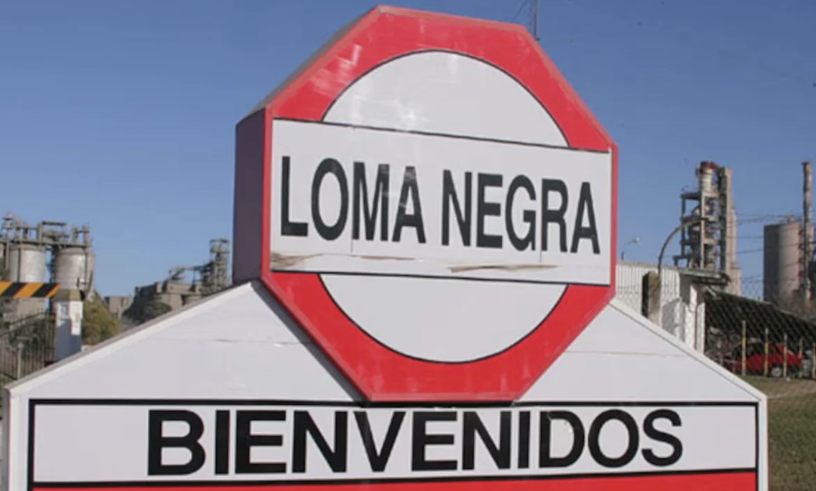 Loma Negra vuelve a manos argentinas